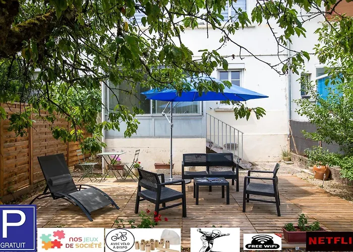 Le coquet chez Maguy Maison de ville chaleureuse avec jardin et parking gratuit à coté