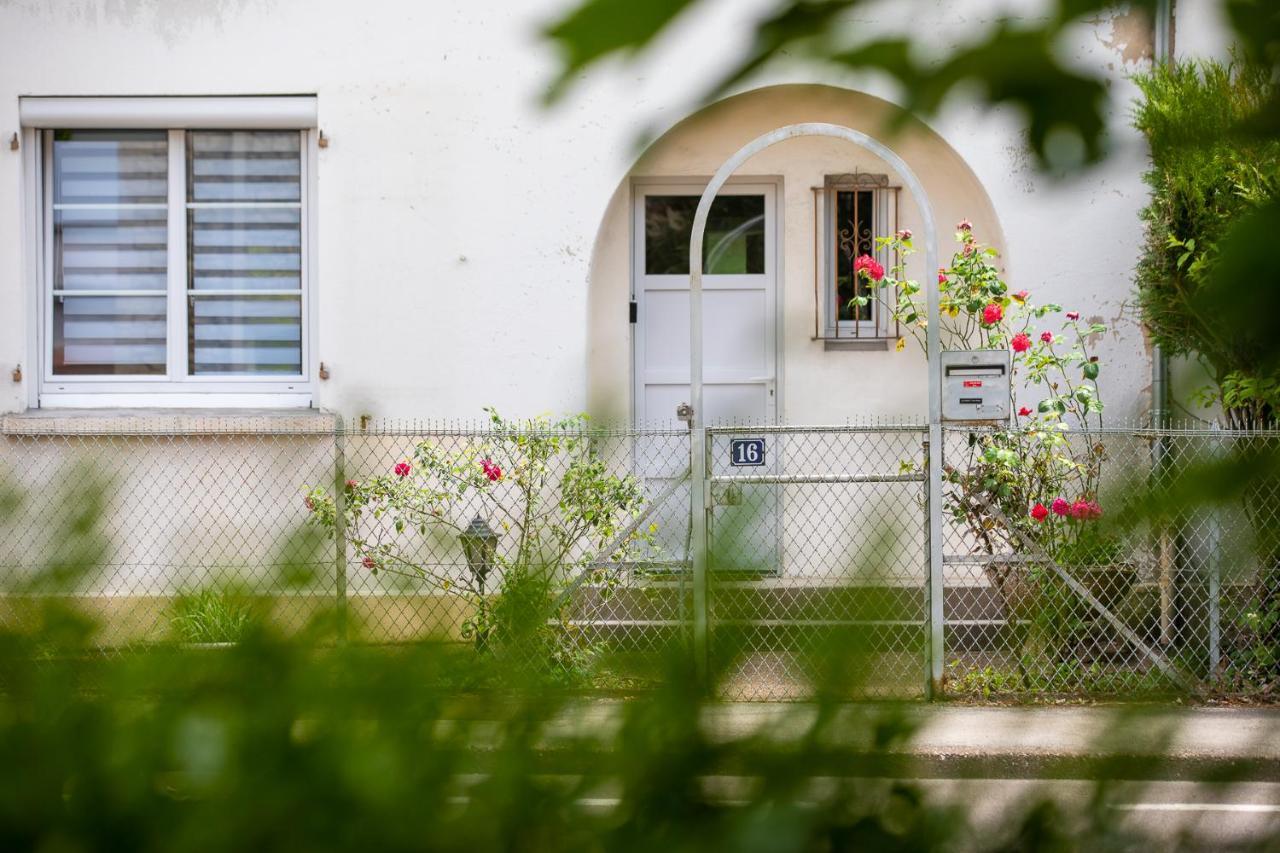 Le Coquet Chez Maguy Maison De Avec Jardin * Besançon